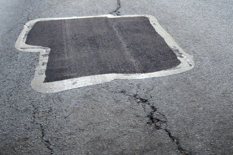 Asphalt Pothole Filling in Little Rock, AR